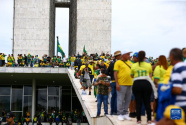 巴西政府重新控制聯邦政治核心區